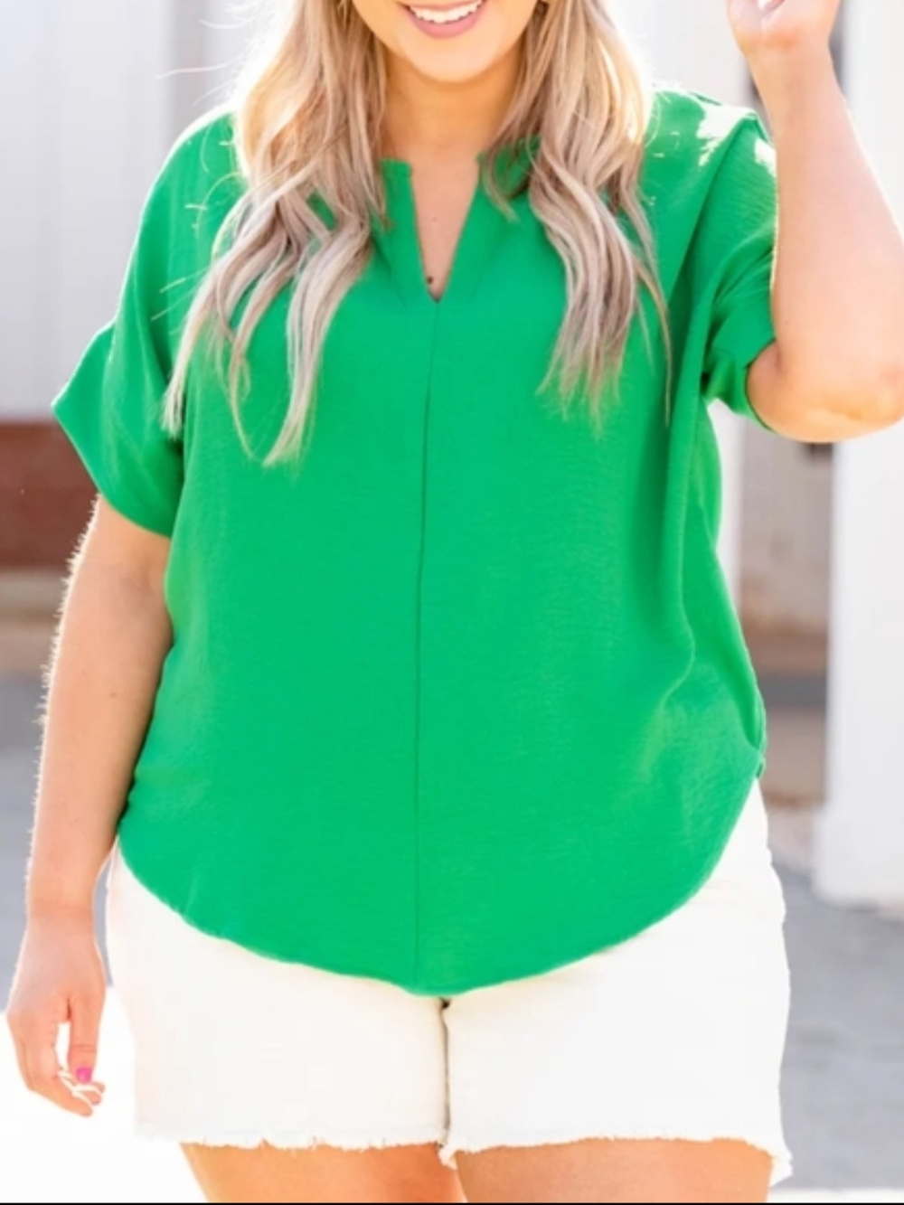 Relaxed V-Neck Short Sleeve Top - Green Chic Soul 3xl